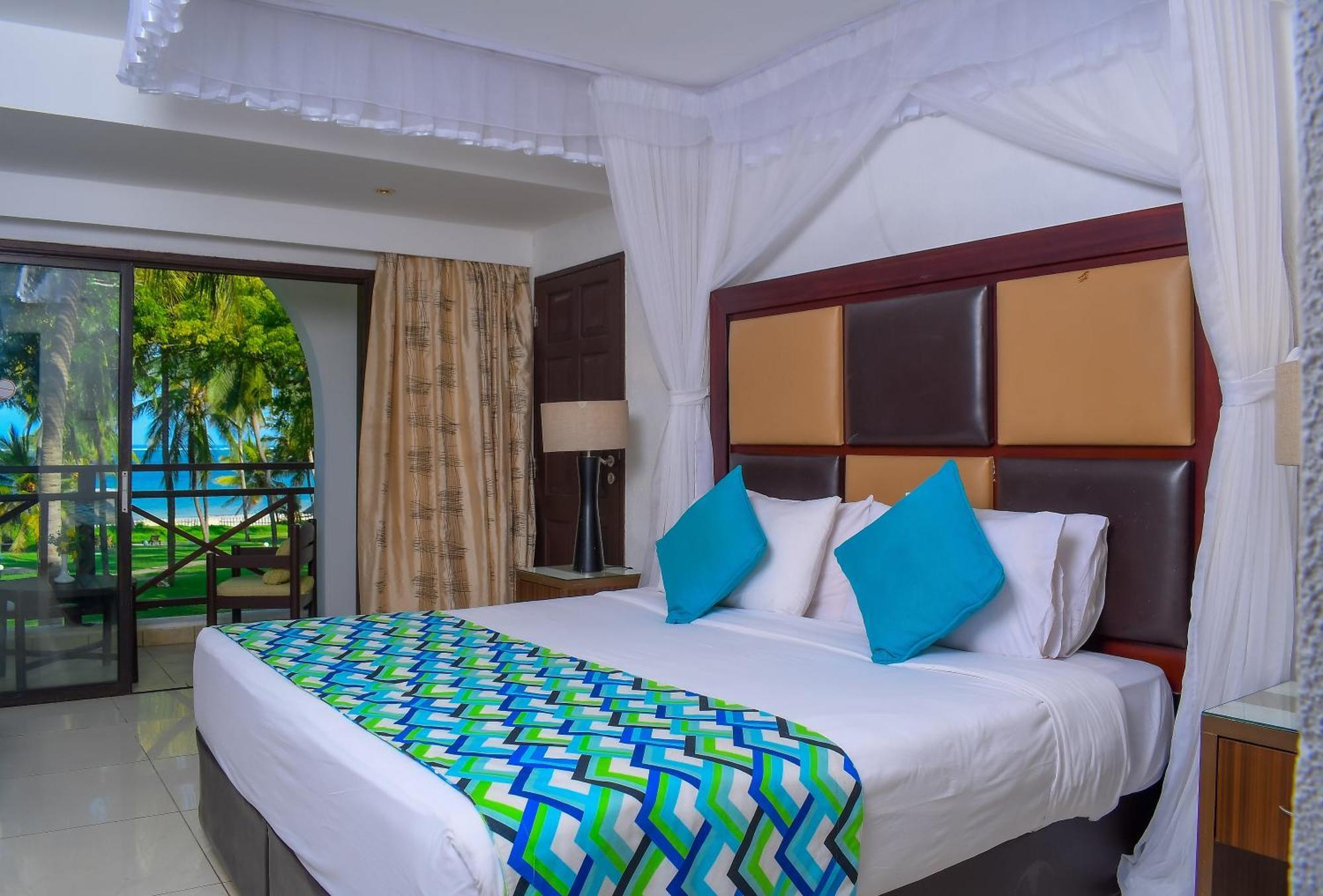 นยาลี ซัน อัฟริกา บีช โฮเทล แอนด์ สปา Hotel มอมบาซา ภายนอก รูปภาพ